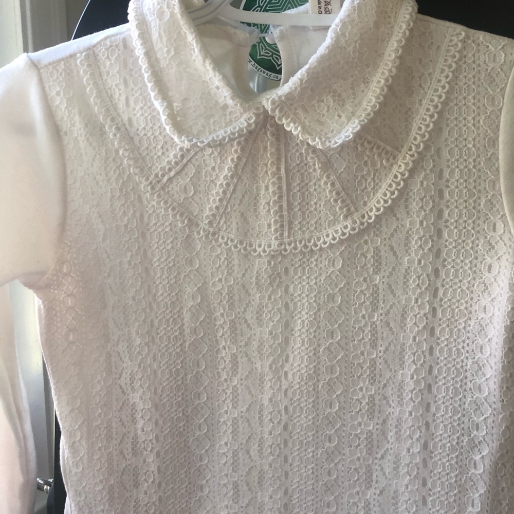 White collared blouse - Picture 2 of 4